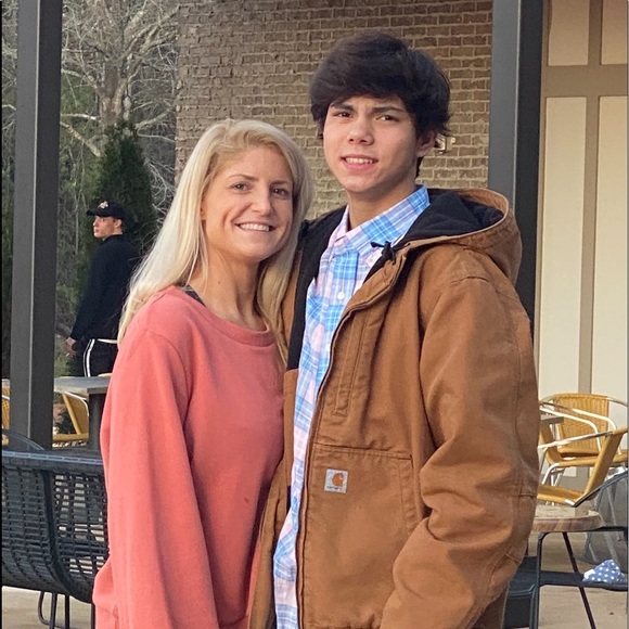 Meet your Posher, Dede - Picture 3 of 7